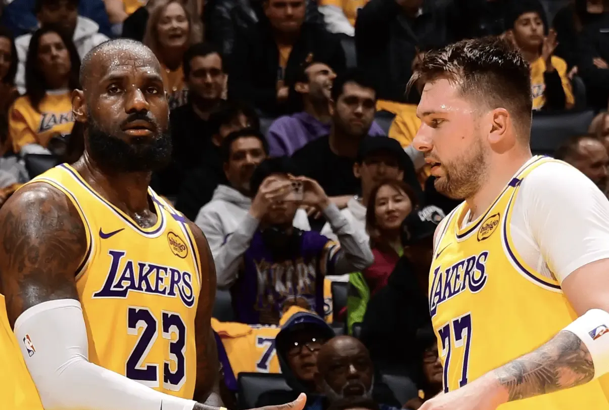 关于NBA季后赛倒计时，洛杉矶湖人今晨临场应变，细节引发关注，信心回归，细节决定成败的信息