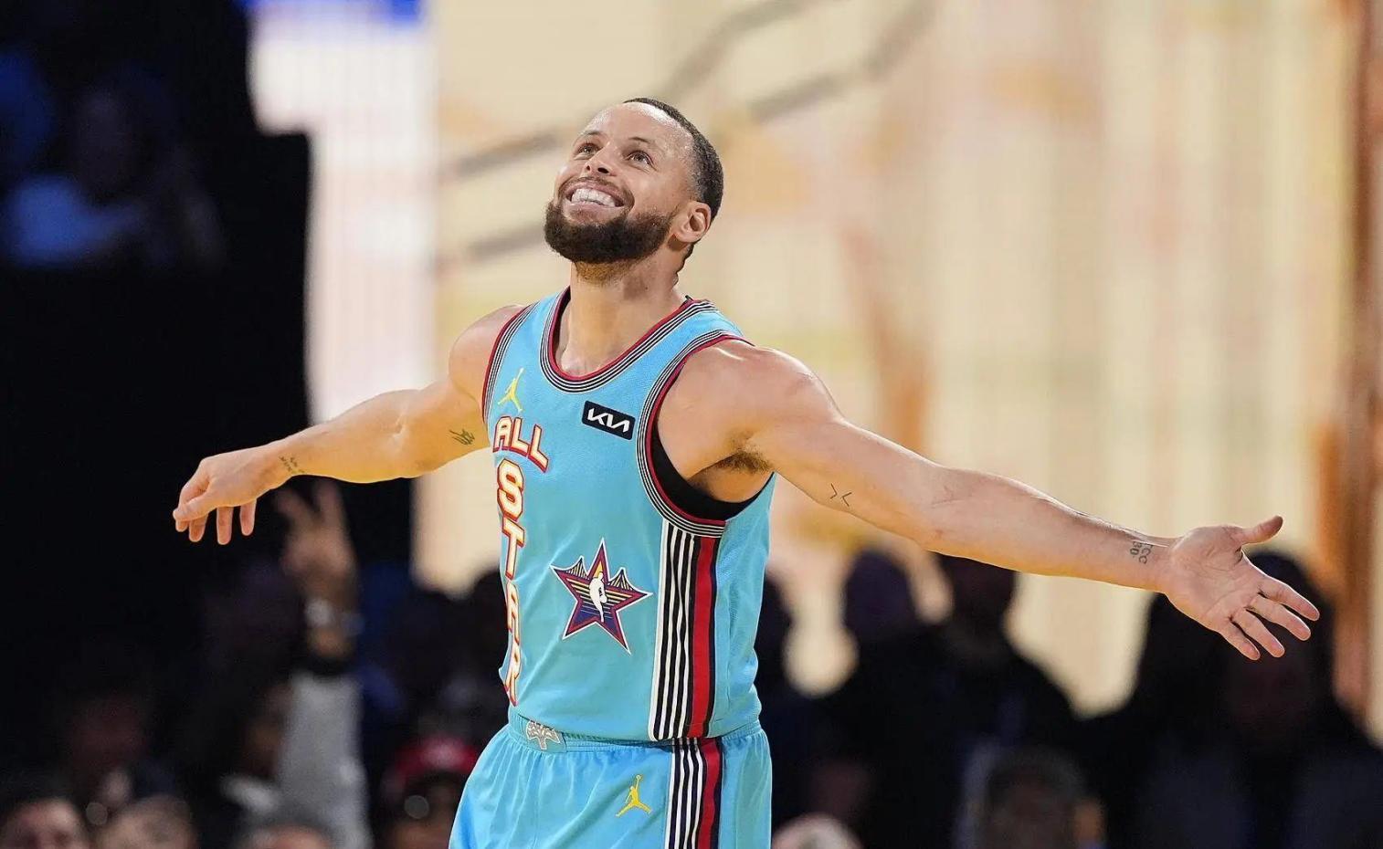 包含里程碑夜金州勇士手感冰凉，全明星赛加时末段刷纪录，悬念犹存，身体对抗强度拉满的词条